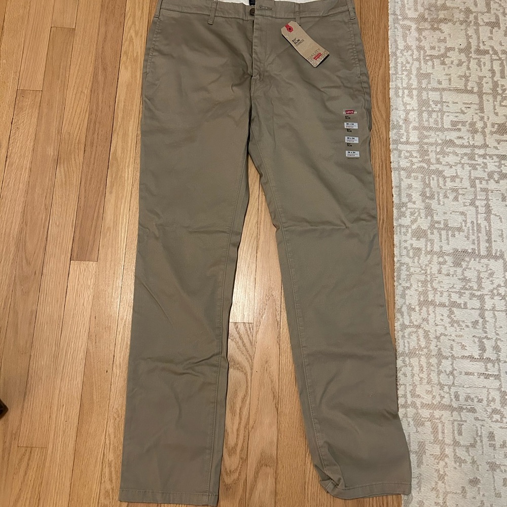 Levi's Men's Khaki Chinos
